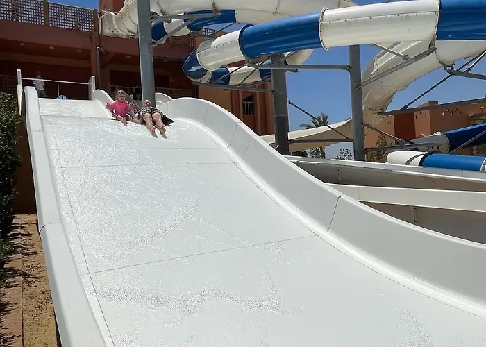 Otel Dream Lagoon & Aqua Park 4*