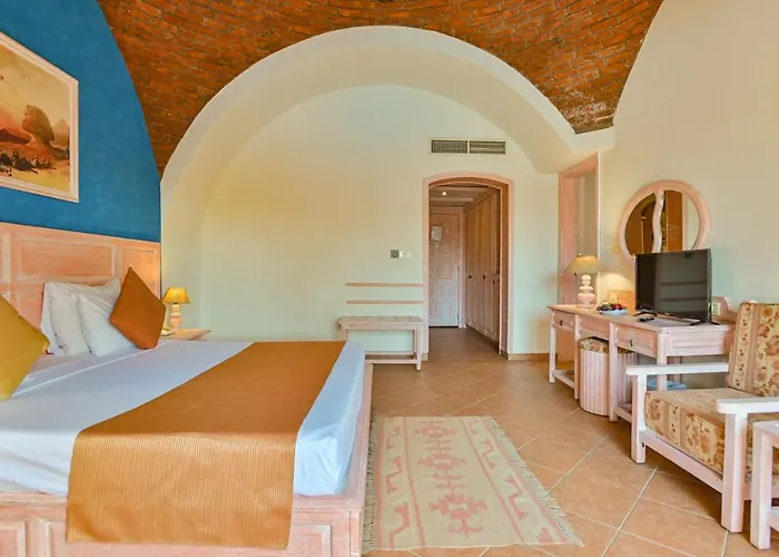 Dream Lagoon & Aqua Park Otel 4*