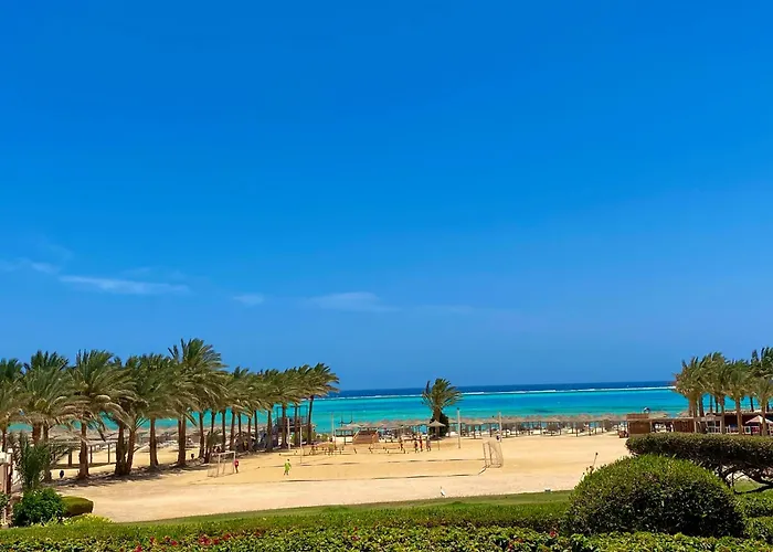 Dream Lagoon & Aqua Park 4*