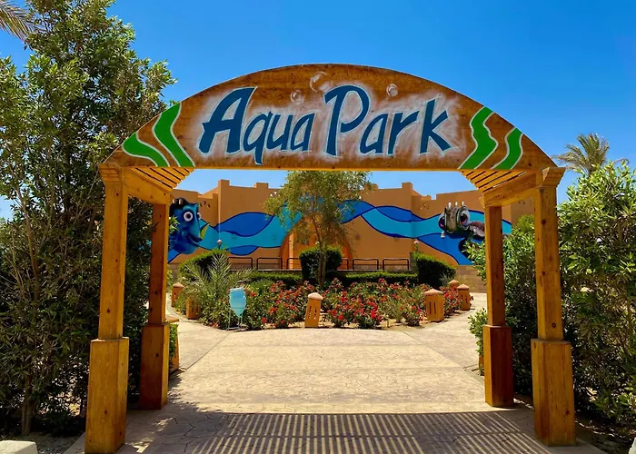 Dream Lagoon & Aqua Park Otel 4*