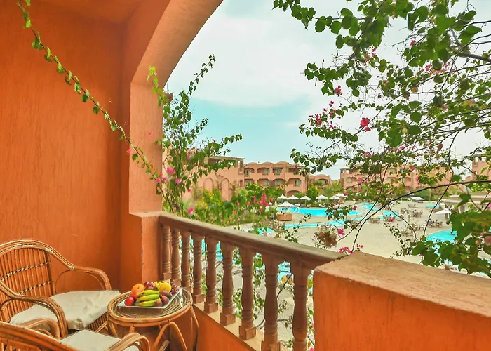 Dream Lagoon & Aqua Park Hotel